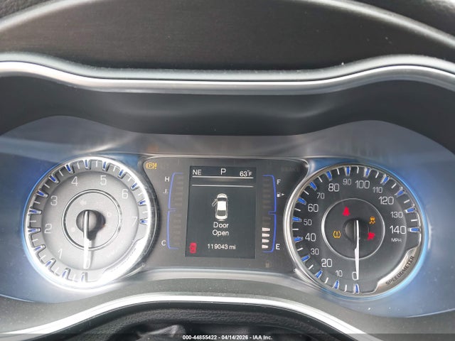 Auction sale of the 2015 Chrysler 200 Limited, vin: 1C3CCCAB7FN754034, lot number: 44855422