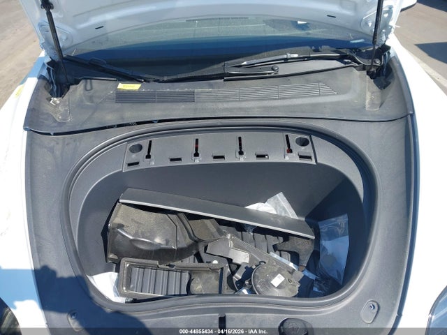 44855434 :رقم المزاد ، 5YJ3E1ET3RF810146 vin ، 2024 Tesla Model 3 Performance All-wheel Drive مزاد بيع