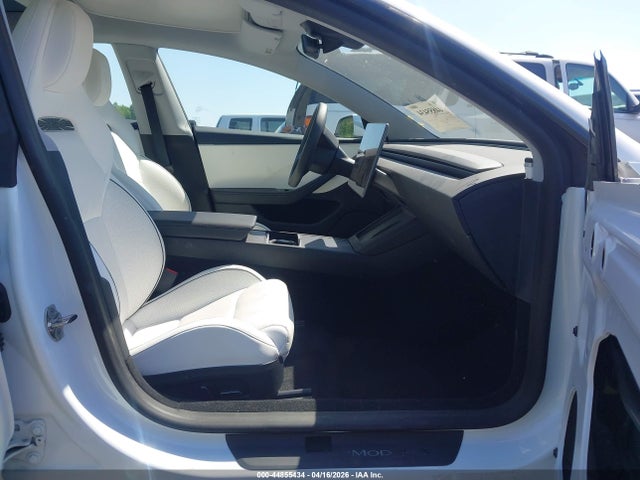 44855434 :رقم المزاد ، 5YJ3E1ET3RF810146 vin ، 2024 Tesla Model 3 Performance All-wheel Drive مزاد بيع