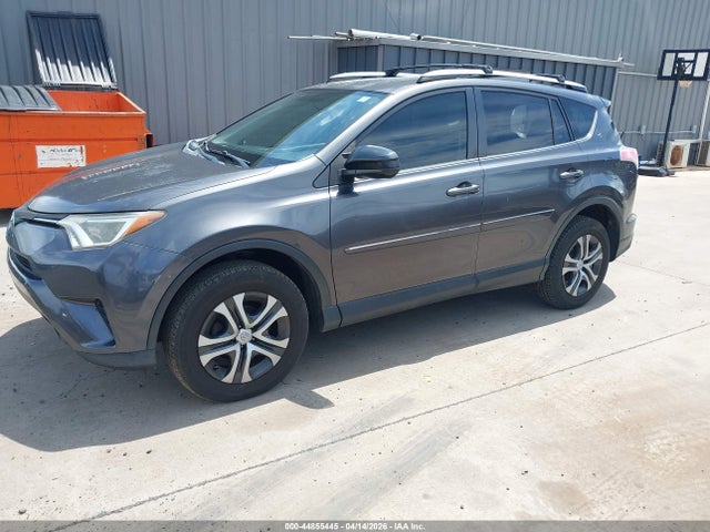 JTMZFREV0GJ068253 Toyota RAV4 LE