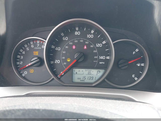JTMZFREV0GJ068253 Toyota RAV4 LE