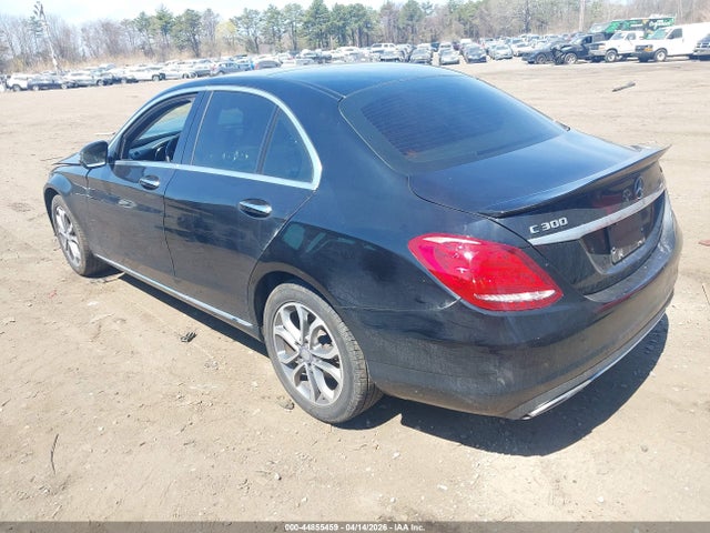 Aukcja sprzedaży 2017 Mercedes-benz C 300 4matic, vin: 55SWF4KB9HU196627, numer aukcji: 44855459