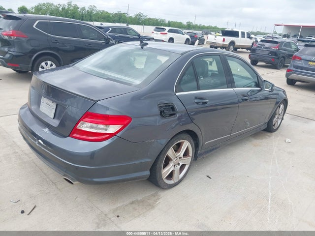 Продаж на аукціоні авто 2011 Mercedes-benz C 300 Luxury 4matic/sport 4matic, vin: WDDGF8BB5BR179439, номер лоту: 44855511