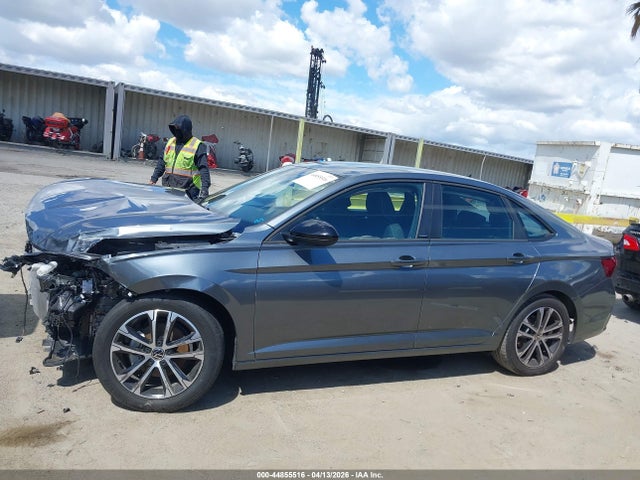 Продажа на аукционе авто 2024 Volkswagen Jetta 1.5t Sport, vin: 3VWBM7BU5RM076164, номер лота: 44855516