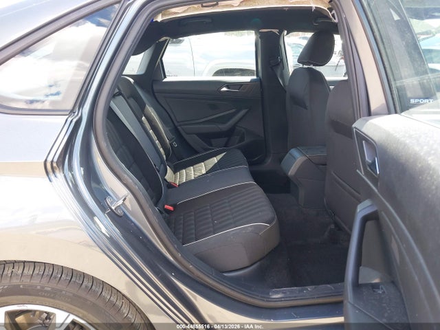 Продажа на аукционе авто 2024 Volkswagen Jetta 1.5t Sport, vin: 3VWBM7BU5RM076164, номер лота: 44855516
