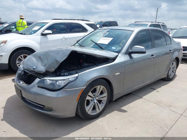 2010 Bmw 528i მანქანა იყიდება აუქციონზე, vin: WBANU5C55AC460153, აუქციონის ნომერი: 44855525