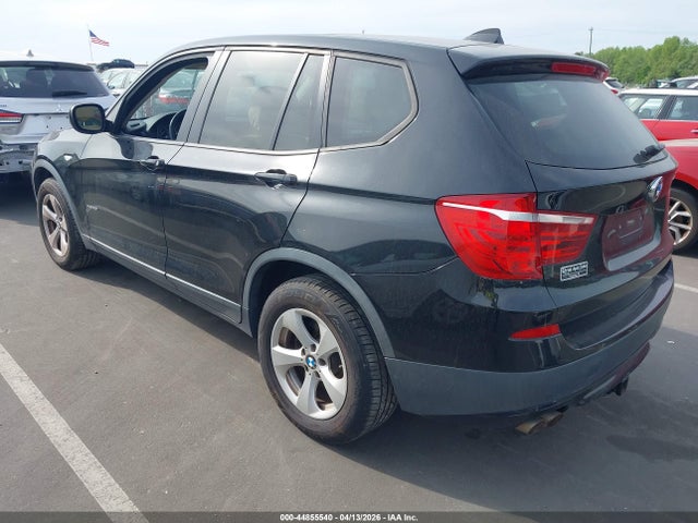 2011 BMW X3 5UXWX5C56BL701927 Photo 2