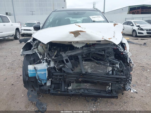Продаж на аукціоні авто 2022 Nissan Kicks Sr Xtronic Cvt, vin: 3N1CP5DV6NL529137, номер лоту: 44855543