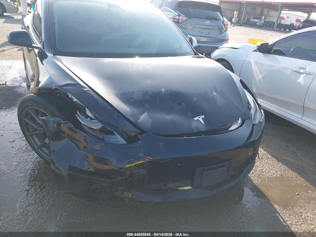 44855545 :رقم المزاد ، 5YJ3E1EB4NF186455 vin ، 2022 Tesla Model 3 Long Range Dual Motor All-wheel Drive مزاد بيع