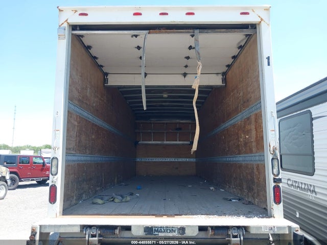 2015 Freightliner M2 106 Medium Duty მანქანა იყიდება აუქციონზე, vin: 1FVACWDU7FHGJ9319, აუქციონის ნომერი: 44855571