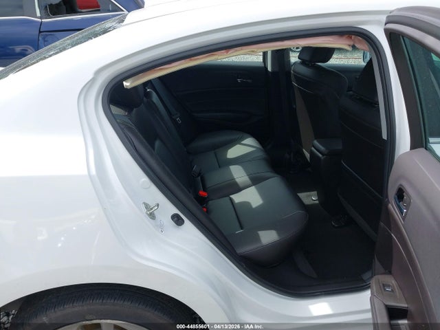 Aukcja sprzedaży 2016 Acura Ilx 2.4l/acurawatch Plus Package, vin: 19UDE2F31GA005827, numer aukcji: 44855601