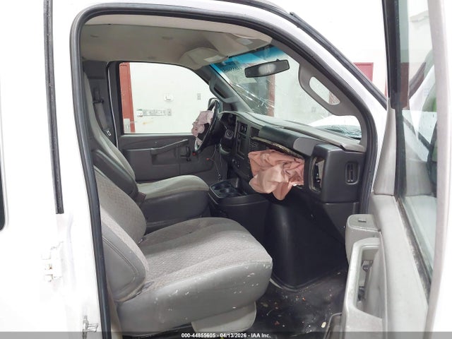 1GCWGAFG9H1118392 Chevrolet Express 2500 Work Van