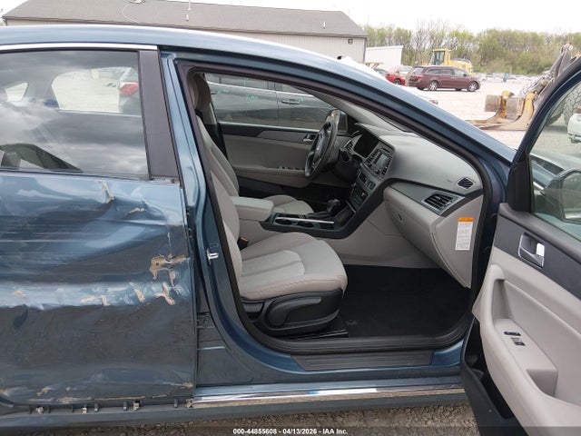 Aukcja sprzedaży 2016 Hyundai Sonata Hybrid Se, vin: KMHE24L13GA037586, numer aukcji: 44855608
