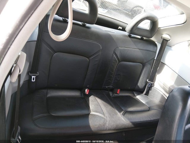 44855610 :رقم المزاد ، 3VWCA21C9YM492838 vin ، 2000 Volkswagen New Beetle Gls مزاد بيع