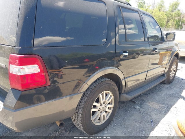 44855621 :رقم المزاد ، 1FMFU16577LA63687 vin ، 2007 Ford Expedition Xlt مزاد بيع