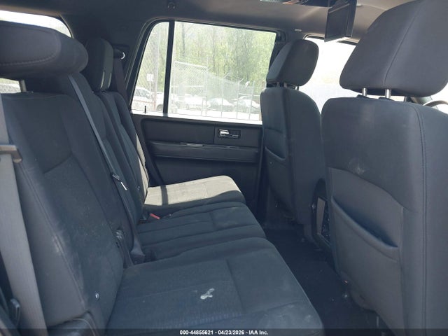 44855621 :رقم المزاد ، 1FMFU16577LA63687 vin ، 2007 Ford Expedition Xlt مزاد بيع