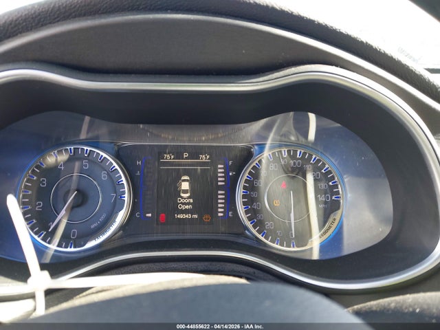 Aukcja sprzedaży 2016 Chrysler 200 Limited Platinum, vin: 1C3CCCAB8GN188273, numer aukcji: 44855622