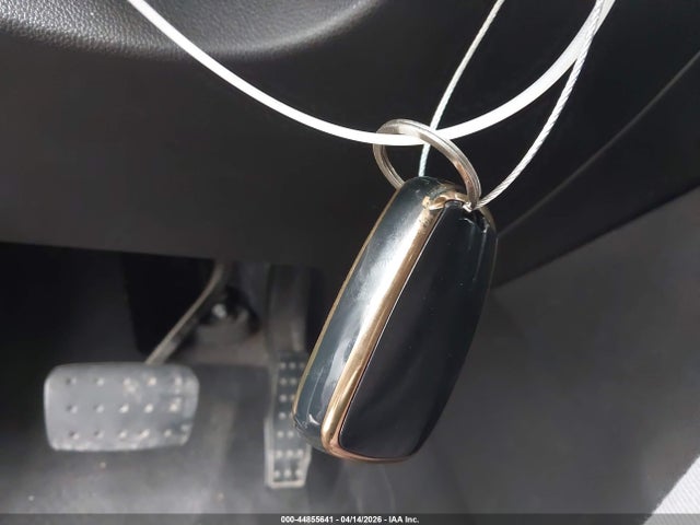 44855641 :رقم المزاد ، 1GNERHKW1KJ166236 vin ، 2019 Chevrolet Traverse 3lt مزاد بيع