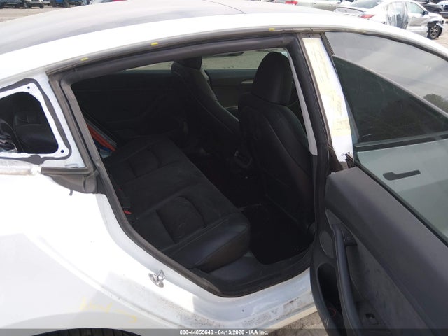Продаж на аукціоні авто 2023 Tesla Model 3 Performance Dual Motor All-wheel Drive, vin: 5YJ3E1EC9PF489677, номер лоту: 44855649
