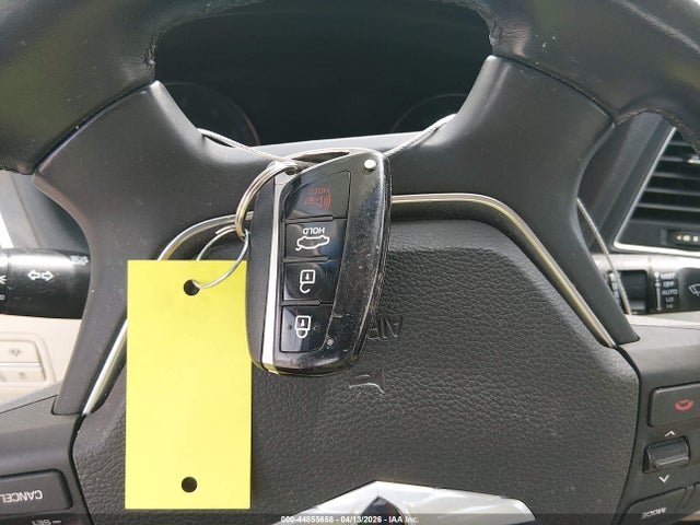 KMHGN4JE9FU097827 Hyundai Genesis 3.8