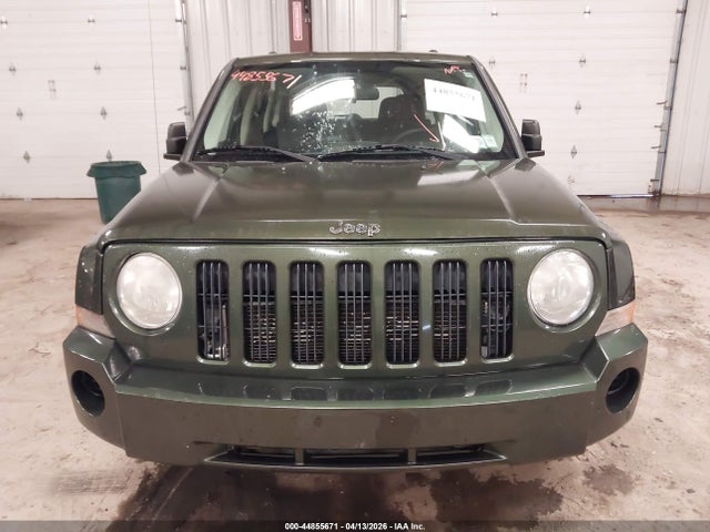2008 Jeep Patriot Sport მანქანა იყიდება აუქციონზე, vin: 1J8FF28W78D776880, აუქციონის ნომერი: 44855671