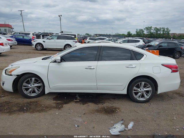 2015 Nissan Altima 2.5 Sv მანქანა იყიდება აუქციონზე, vin: 1N4AL3AP6FC413286, აუქციონის ნომერი: 44855677