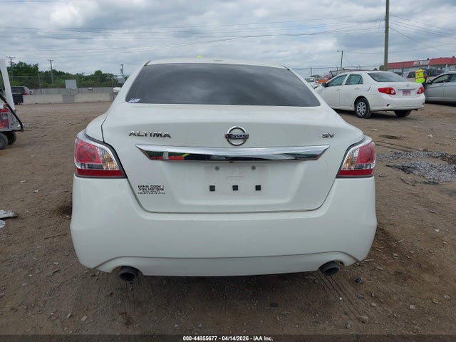 2015 Nissan Altima 2.5 Sv მანქანა იყიდება აუქციონზე, vin: 1N4AL3AP6FC413286, აუქციონის ნომერი: 44855677
