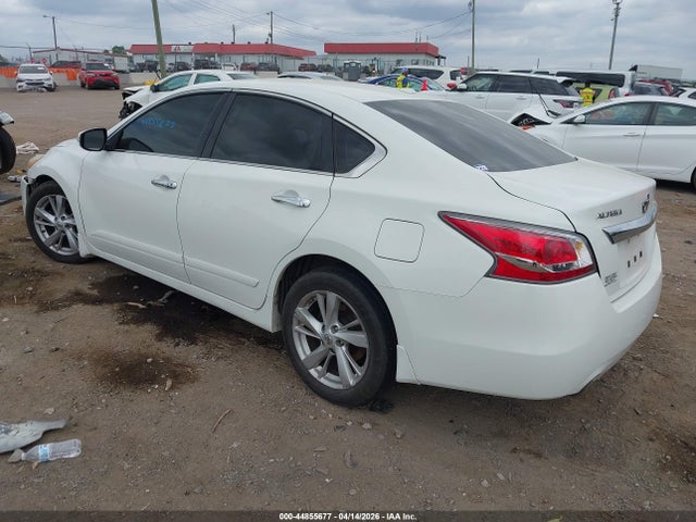 2015 Nissan Altima 2.5 Sv მანქანა იყიდება აუქციონზე, vin: 1N4AL3AP6FC413286, აუქციონის ნომერი: 44855677