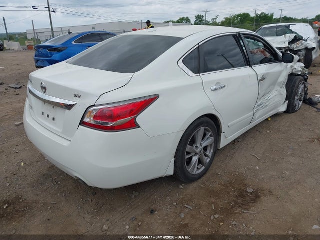 2015 Nissan Altima 2.5 Sv მანქანა იყიდება აუქციონზე, vin: 1N4AL3AP6FC413286, აუქციონის ნომერი: 44855677