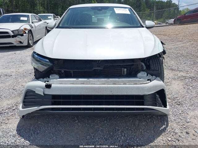 Продажа на аукционе авто 2023 Volkswagen Jetta 1.5t Se, vin: 3VWEM7BU2PM061907, номер лота: 44855696