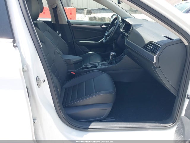 Продажа на аукционе авто 2023 Volkswagen Jetta 1.5t Se, vin: 3VWEM7BU2PM061907, номер лота: 44855696