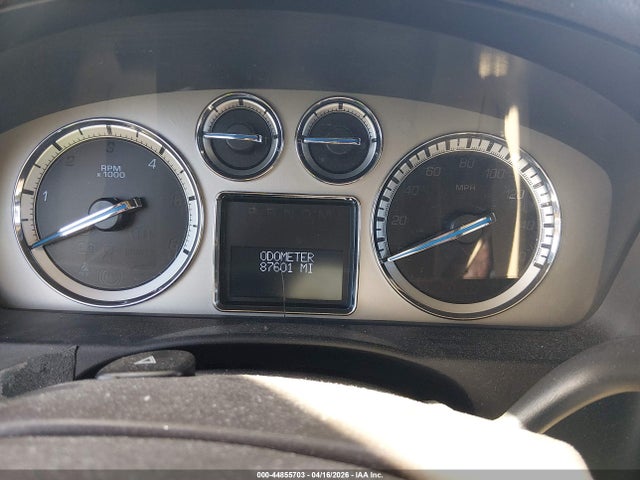 44855703 :رقم المزاد ، 1GYUKBEF3AR270559 vin ، 2010 Cadillac Escalade Luxury مزاد بيع
