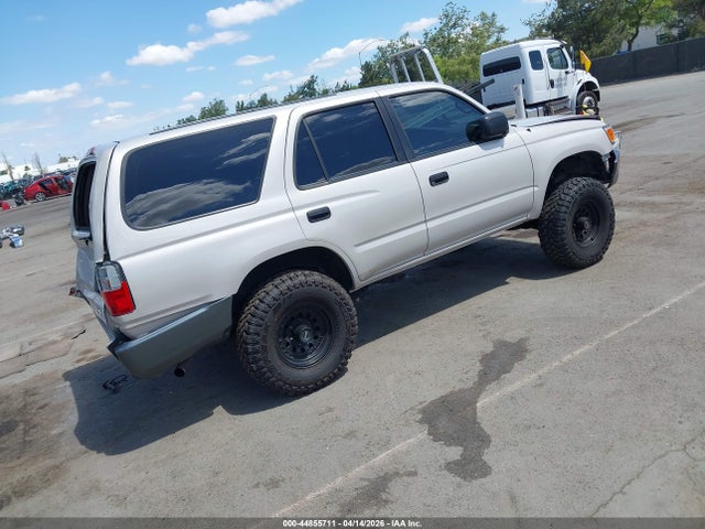 1997 Toyota 4runner მანქანა იყიდება აუქციონზე, vin: JT3GM84R8V0013195, აუქციონის ნომერი: 44855711