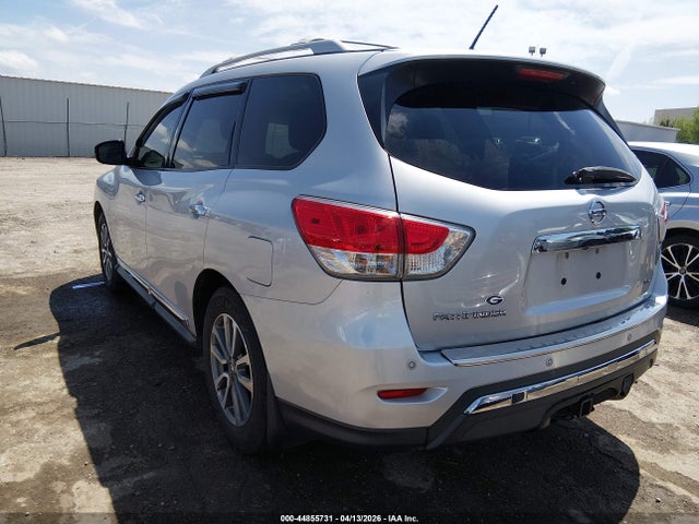 Продажа на аукционе авто 2016 Nissan Pathfinder Sl, vin: 5N1AR2MN2GC660363, номер лота: 44855731