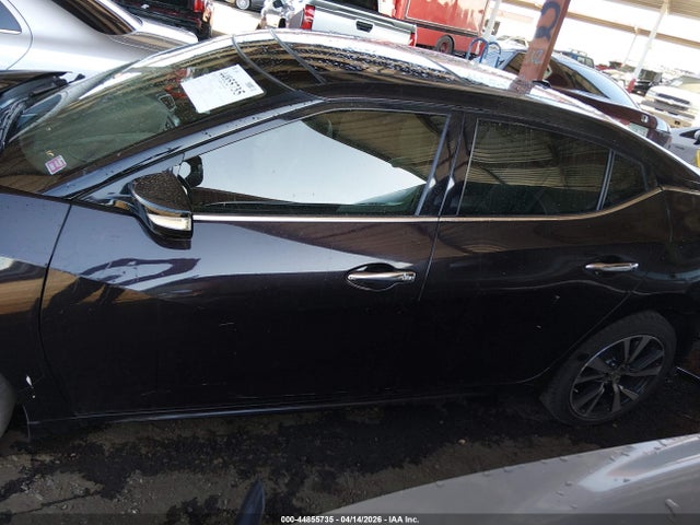 1N4AA6AP9GC386108 Nissan Maxima 3.5 Sl