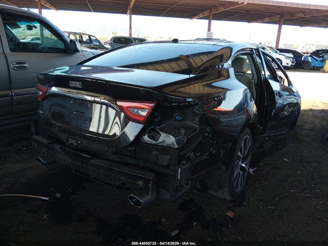 1N4AA6AP9GC386108 Nissan Maxima 3.5 Sl