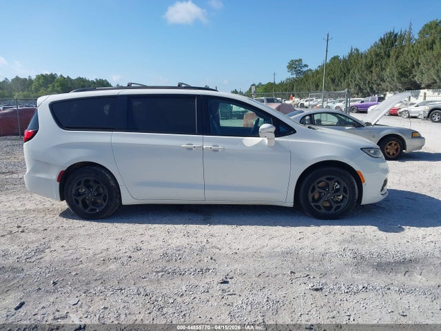 2021 Chrysler Pacifica Hybrid Touring L მანქანა იყიდება აუქციონზე, vin: 2C4RC1L73MR587710, აუქციონის ნომერი: 44855770