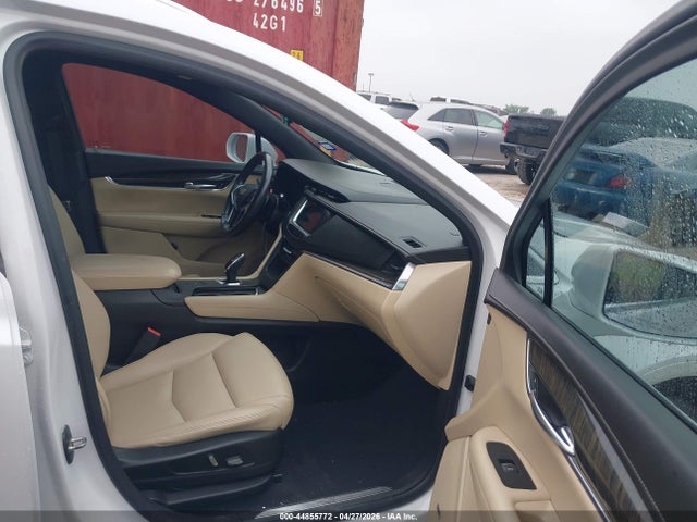 1GYKNARS1JZ116223 Cadillac Xt5 Standard
