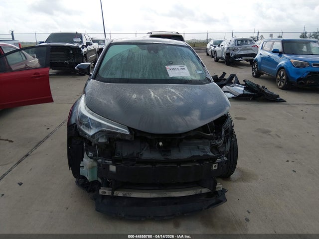 44855780 :رقم المزاد ، NMTKHMBX3JR045465 vin ، 2018 Toyota C-hr Xle Premium مزاد بيع