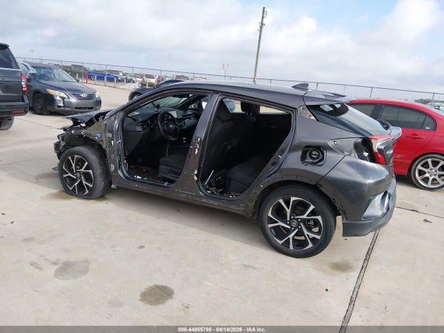 44855780 :رقم المزاد ، NMTKHMBX3JR045465 vin ، 2018 Toyota C-hr Xle Premium مزاد بيع