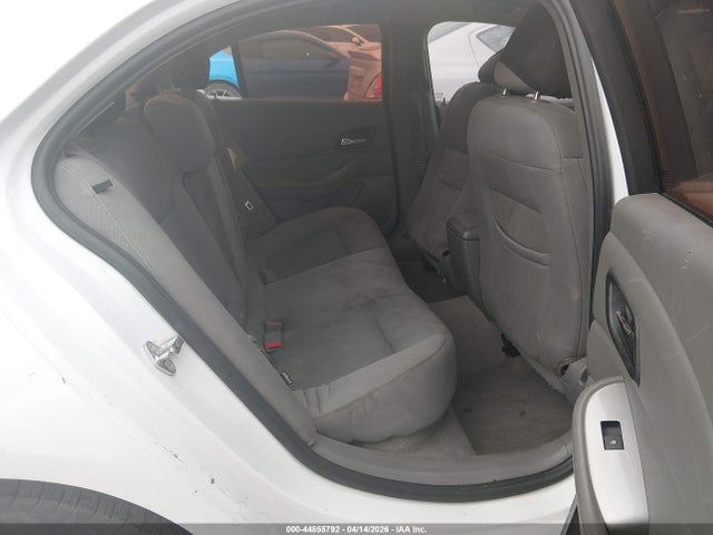 44855792 :رقم المزاد ، 1G11B5SL0FF352156 vin ، 2015 Chevrolet Malibu Ls مزاد بيع