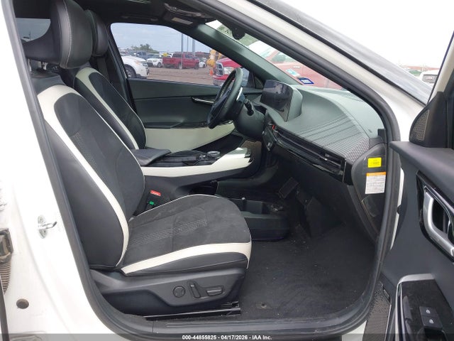 Продаж на аукціоні авто 2022 Kia Ev6 Gt-line, vin: KNDC44LA8N5040558, номер лоту: 44855825