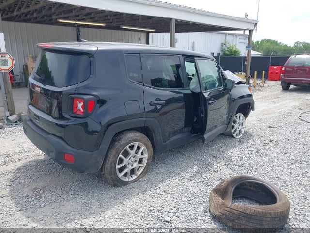 2023 JEEP RENEGADE ZACNJDB19PPP67671 Photo 3