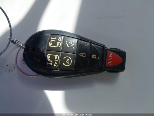44855858 :رقم المزاد ، 2C4RC1GG3DR736644 vin ، 2013 Chrysler Town & Country Limited مزاد بيع