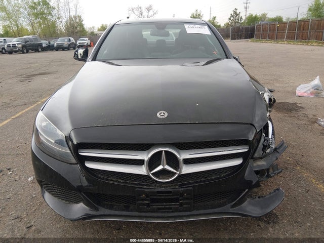 2018 Mercedes-benz C 300 4matic მანქანა იყიდება აუქციონზე, vin: WDDWF4KB1JR421548, აუქციონის ნომერი: 44855885
