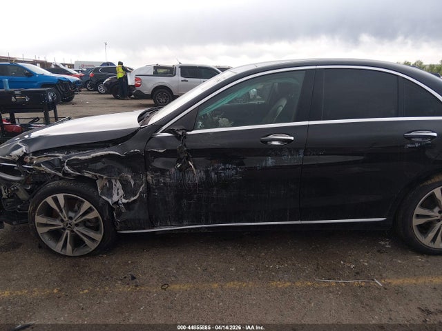 2018 Mercedes-benz C 300 4matic მანქანა იყიდება აუქციონზე, vin: WDDWF4KB1JR421548, აუქციონის ნომერი: 44855885