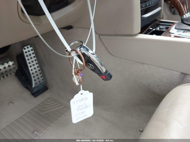 2013 Mercedes-benz E 350 მანქანა იყიდება აუქციონზე, vin: WDDKJ5KB3DF199796, აუქციონის ნომერი: 44855893