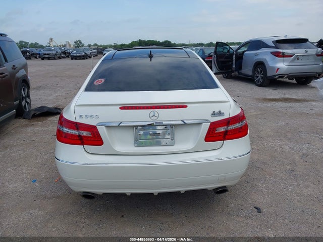 2013 Mercedes-benz E 350 მანქანა იყიდება აუქციონზე, vin: WDDKJ5KB3DF199796, აუქციონის ნომერი: 44855893
