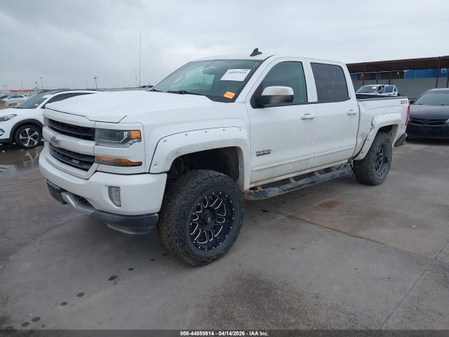 44855914 :رقم المزاد ، 3GCUKREC3JG352134 vin ، 2018 Chevrolet Silverado 1500 2lt مزاد بيع