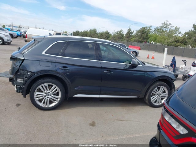 WA1BNAFY1J2005401 Audi Q5 2.0t Premium/2.0t Tech Premium